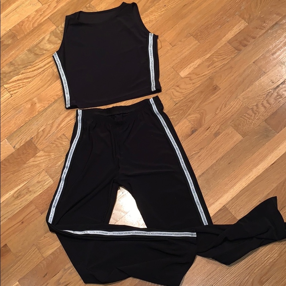 Cheryls creations kids 2-piece pants outfit size L